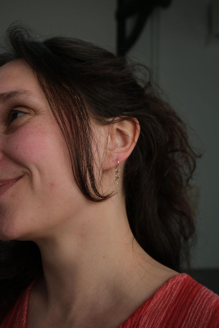 Lou Sautreau, collection Caractère Des pièces mouvantes et colorées