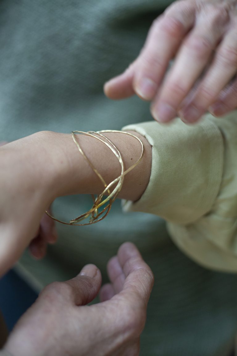 Bracelet Wave, Sabine Herman, photo Laeticia Paillé