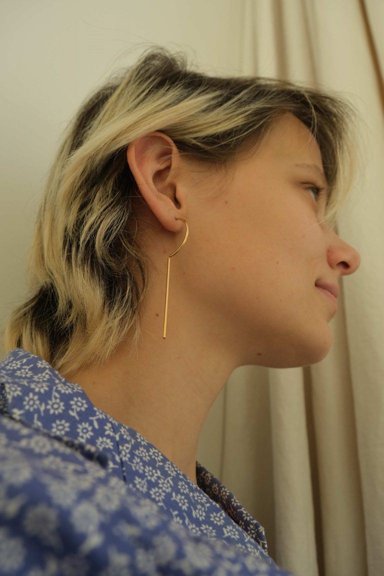 Boucles d'oreille argent doré Yoko Takirai photo lou sautreau