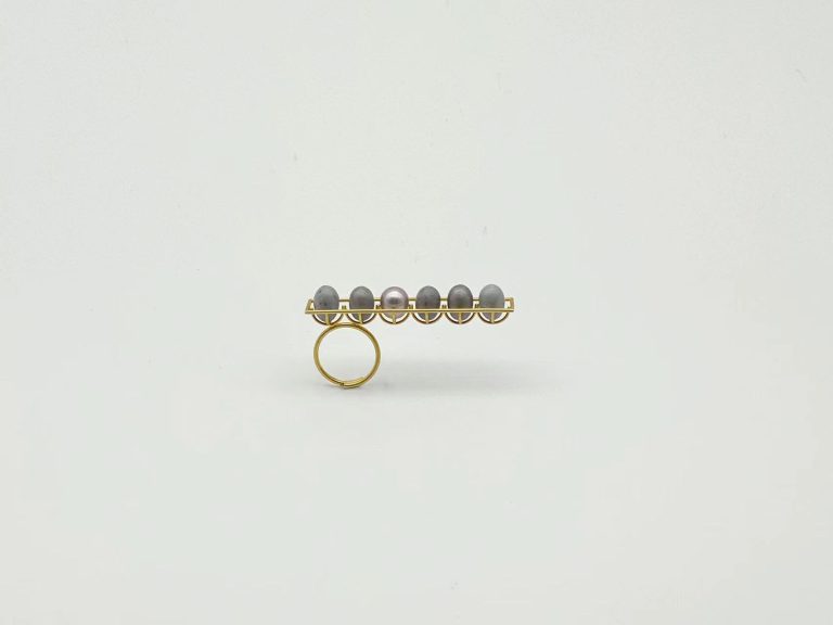 Ring egg is- Xiaochuan Zhang Eggsquisite