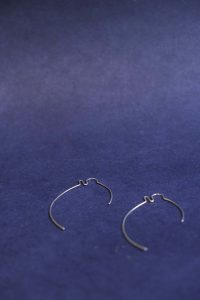 Boucles Chloé Noyon conversation argent