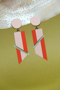 Karen Vanmol EA-25-87 formica pink red green