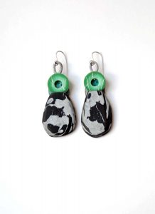 Boucles Hanging Danni Schwaag galalithe email argent