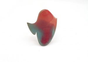 Hectare Broche Nevin Arig rose et bleu résine sur aluminium