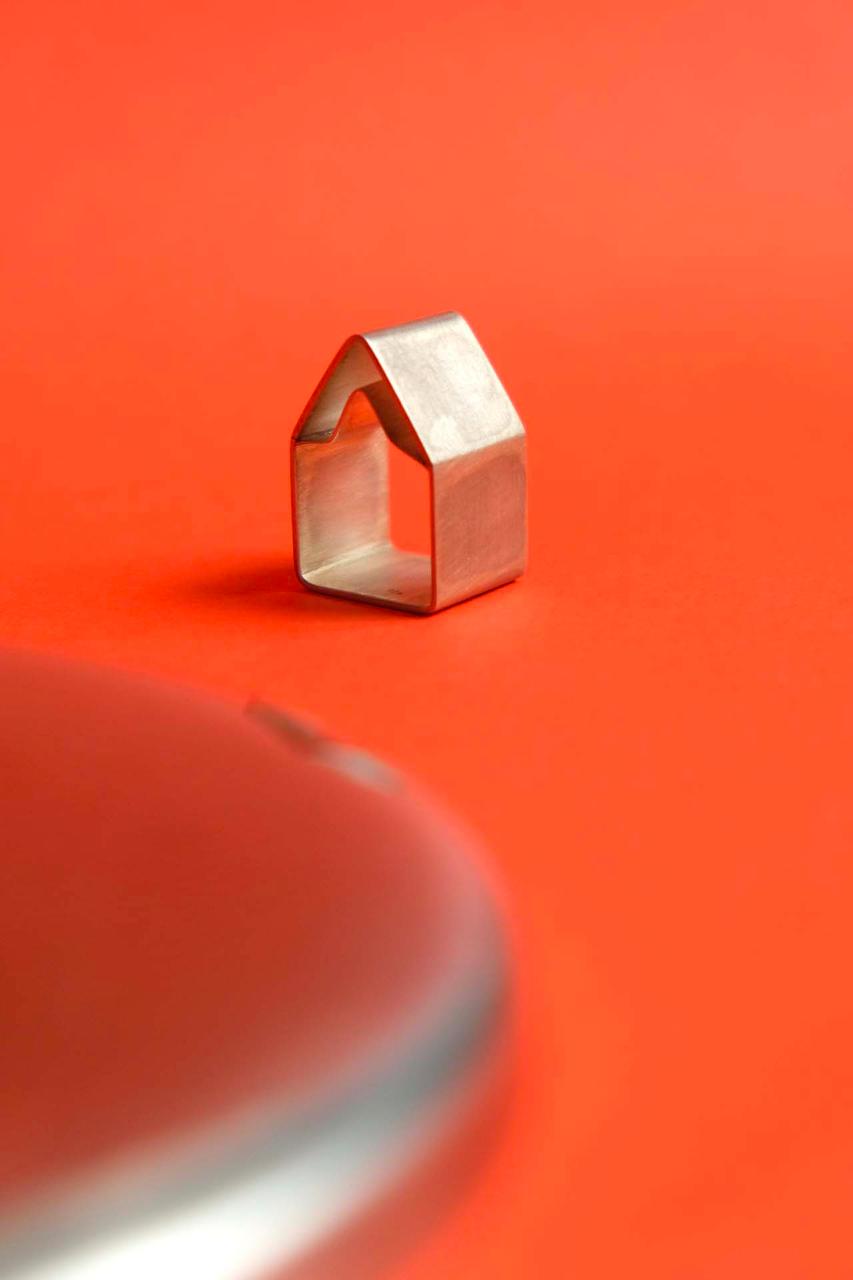 Manon Cousigné - bague "maison"