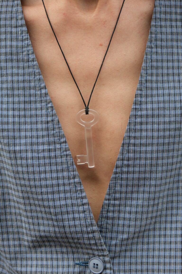 Erik Lijzenga pendentif quarts carat color cut clarity