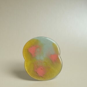 Nevin Arig Broche Hidden Dream aluminium résine