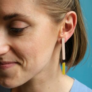 Karen Vanmol boucles d'oreilles EAMU11 formica coloré