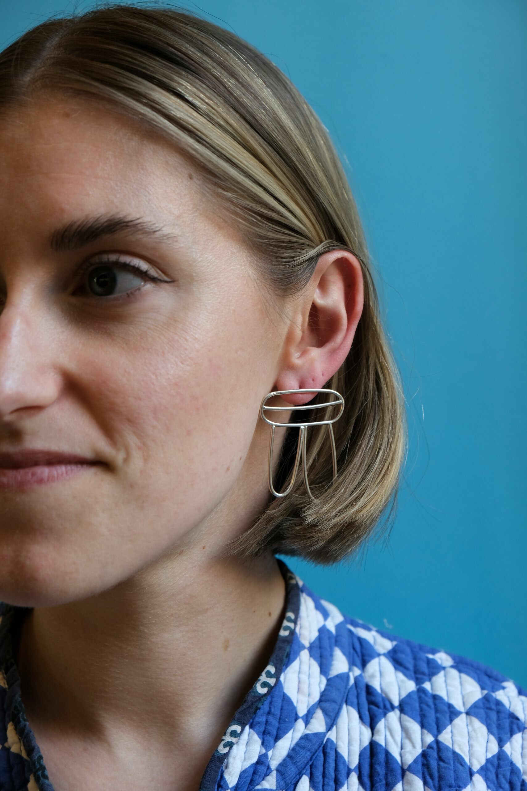 Nelly Van Oost boucle n3
