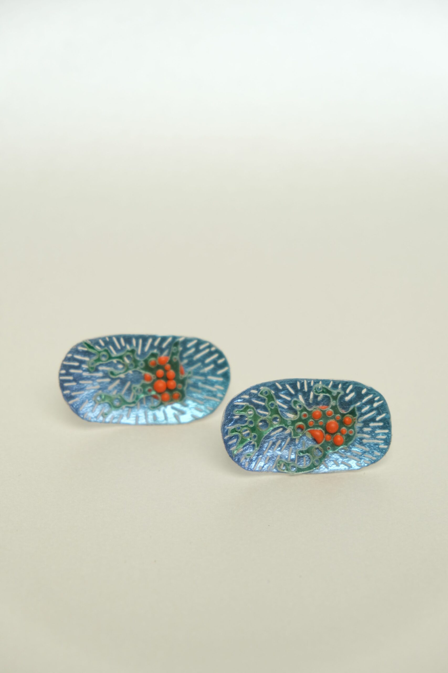 Isabelle Azaïs - boucles "Corolles"
